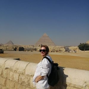 Meet your Posher, Dada